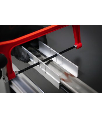 Ferastrau pentru metale din aluminiu incl. cutie-suport taiere si panza 150 mm
