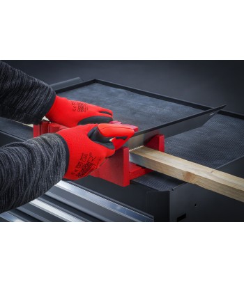 Suport taiere inclinata din plastic  300 x 130 x 80 mm  cu fierastrau coada-de-vulpe