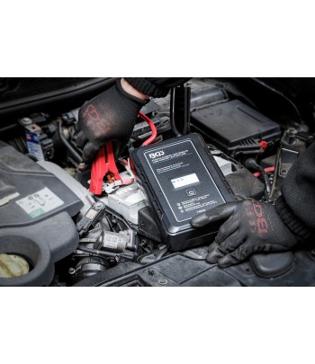 Aparat ajutor pornire | fara baterie | cu tehnologie cu ultra-condensatoare | 12 V / 800 A / 1600 A