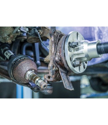 Extractor depresare hidraulic pentru arbori de antrenare  98 - 125 mm